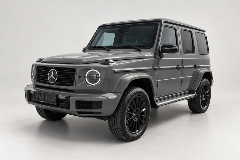 Mercedes-Benz G500 Grey, complete left-facing exterior studio view