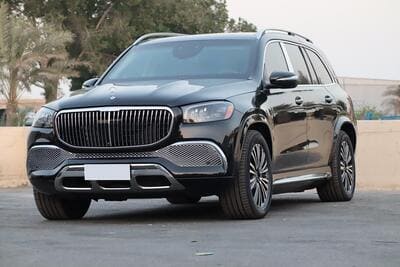 Mercedes-Maybach-GLS-600-Front-View-Closer