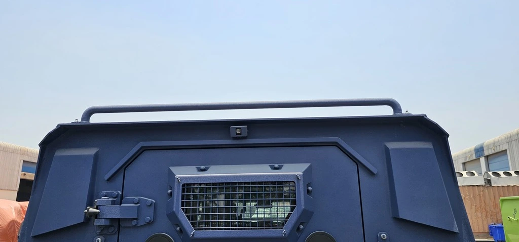 APC Merkava Blue armored personnel carrier alternate roof window armor view