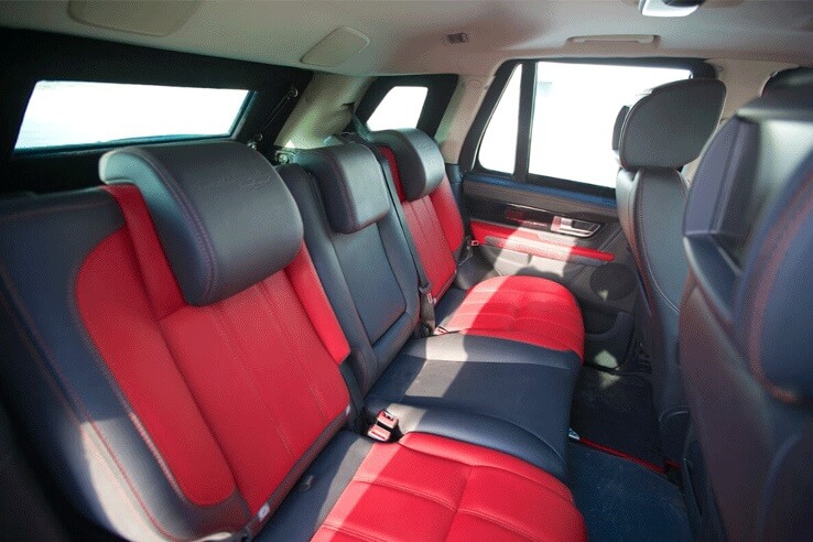 Range Rover مصفحة مع مقاعد خلفية