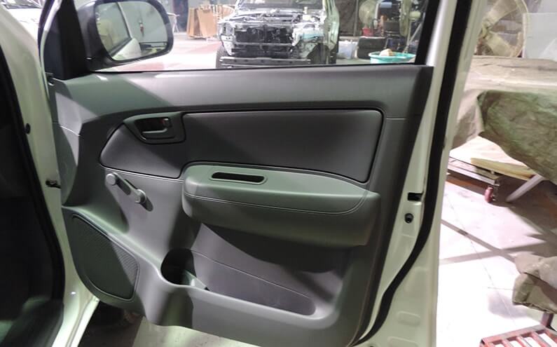 Armored Toyota Land Cruiser reinforced door detail