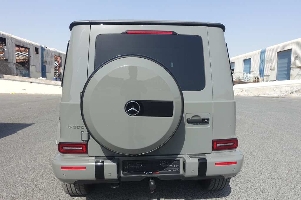 Mercedes-Benz G500 side body detail with grey paint and protected vehicle profile