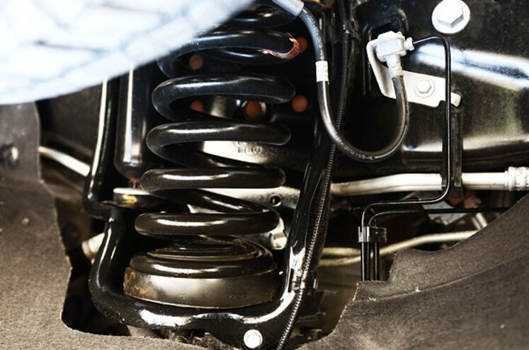 Ford F550 armored cash-in-transit vehicle suspension detail