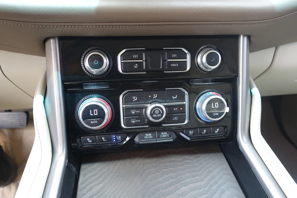 GMC Yukon Denali blindé - vue extérieure détaillée 8