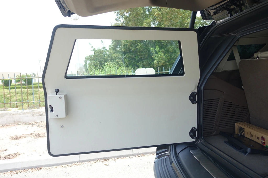 GMC YUKON DENALI 6.2L - BLACK - armor trunk door