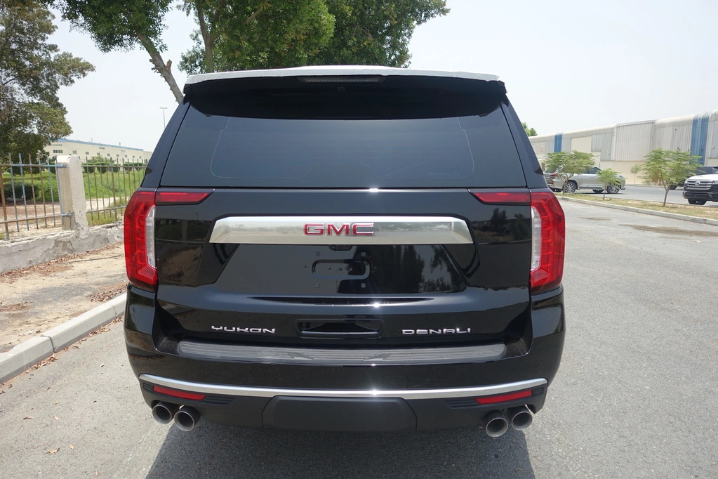 GMC YUKON DENALI 6.2L - BLACK - full back view 3