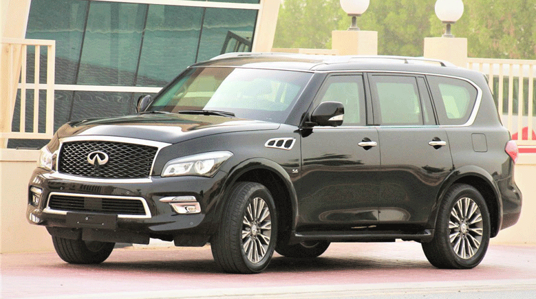 Infiniti QX80 blindé - profil latéral, côté droit