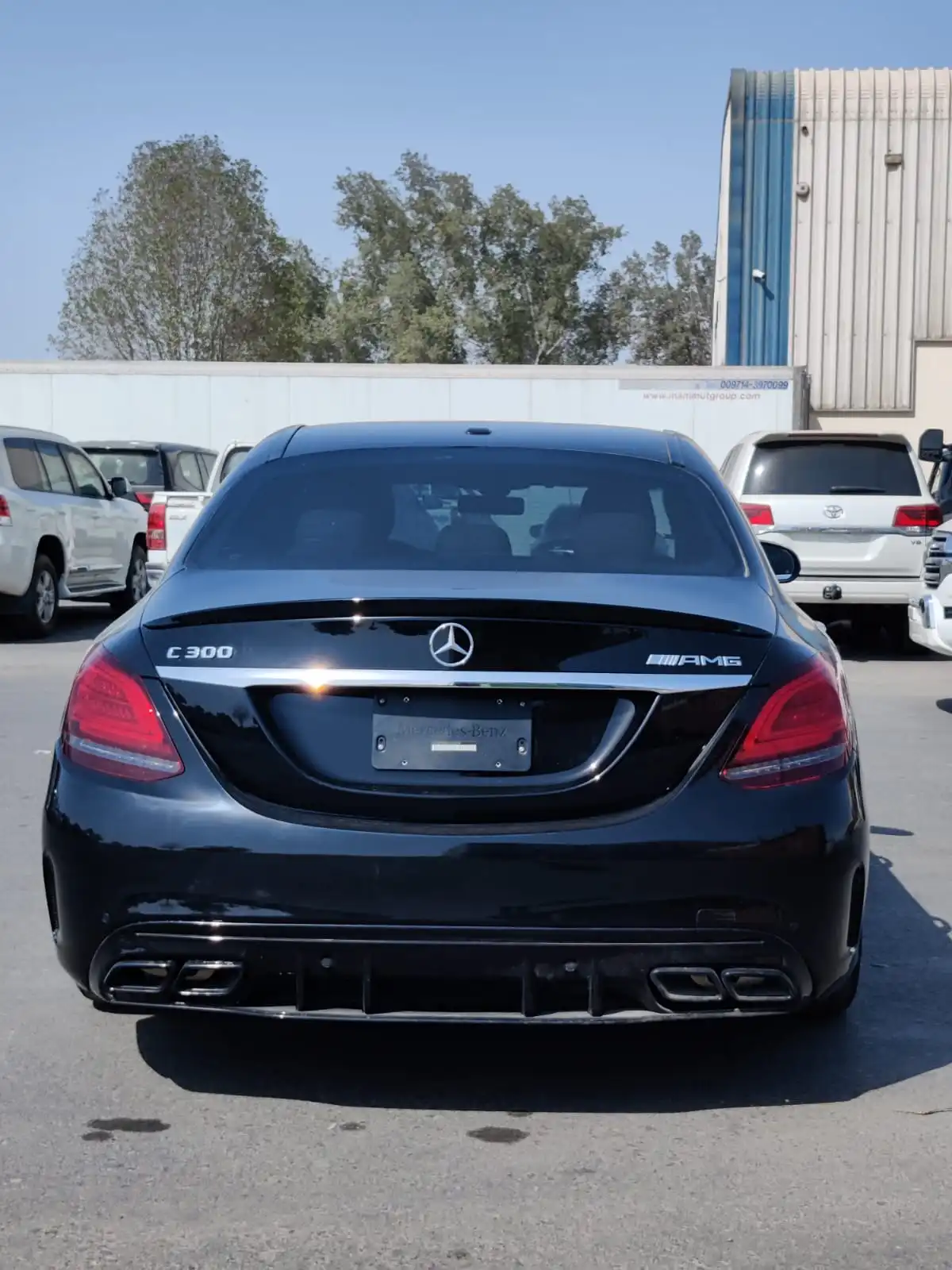 Mercedes-Benz C300 2.0L - Black blindé - vue arrière