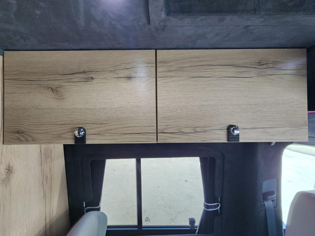 Mercedes-Benz Travel Camper B6 Armored OffRoad All Terrain Closed Cabinets