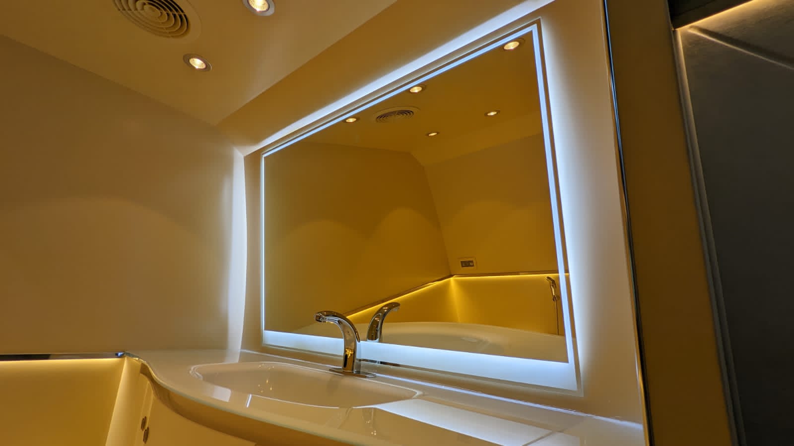 Mercedes-Benz VIP BR6 Sprinter armored van bathroom mirror view