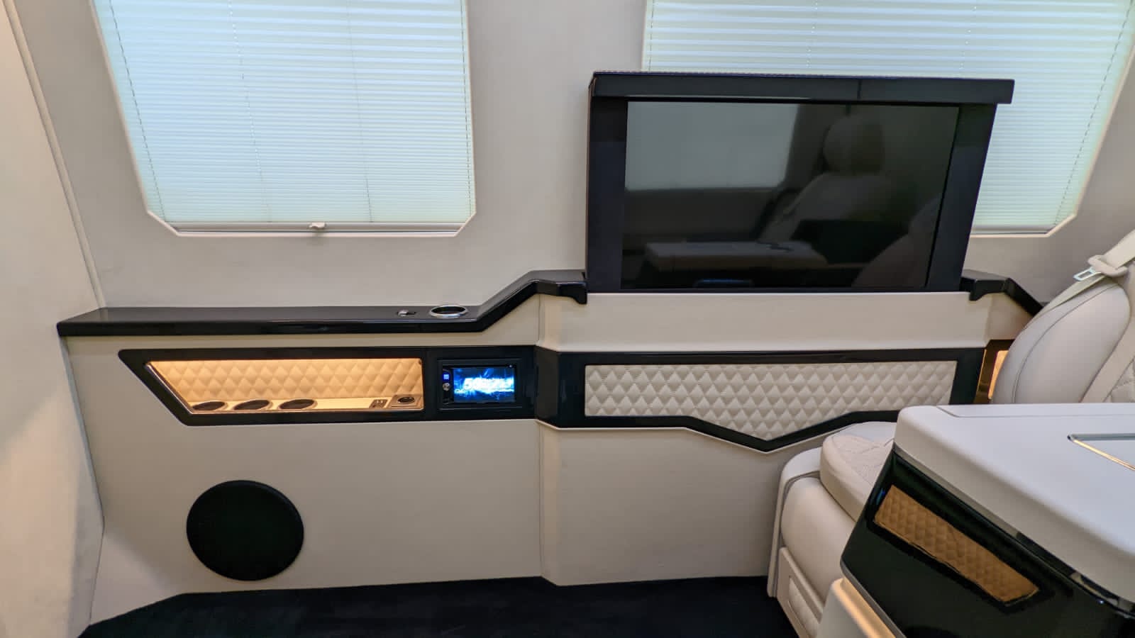Mercedes-Benz VIP BR6 Sprinter armored van right side interior view