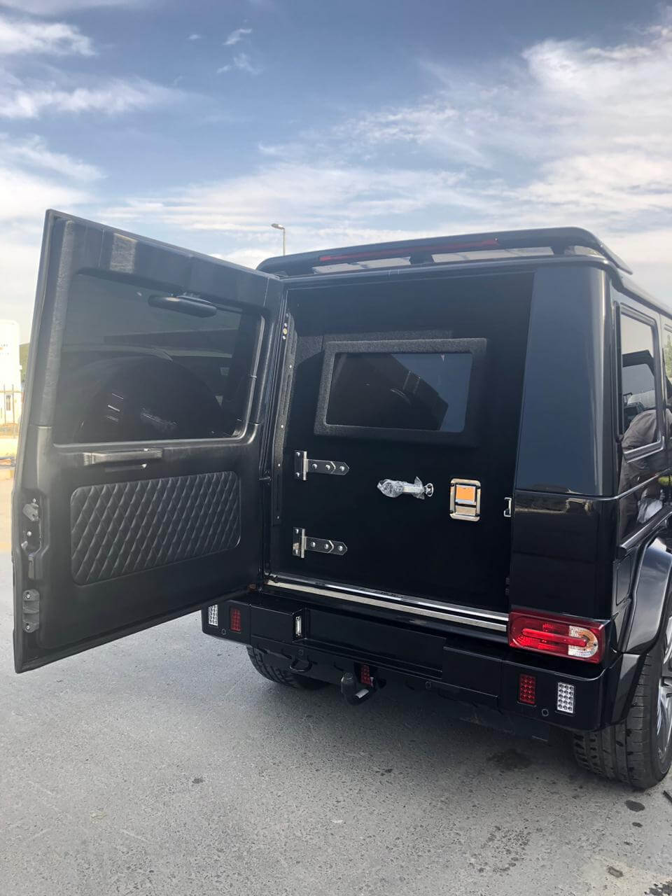 Mercedes-Benz G63 Brabus Black armored SUV open trunk armoring detail