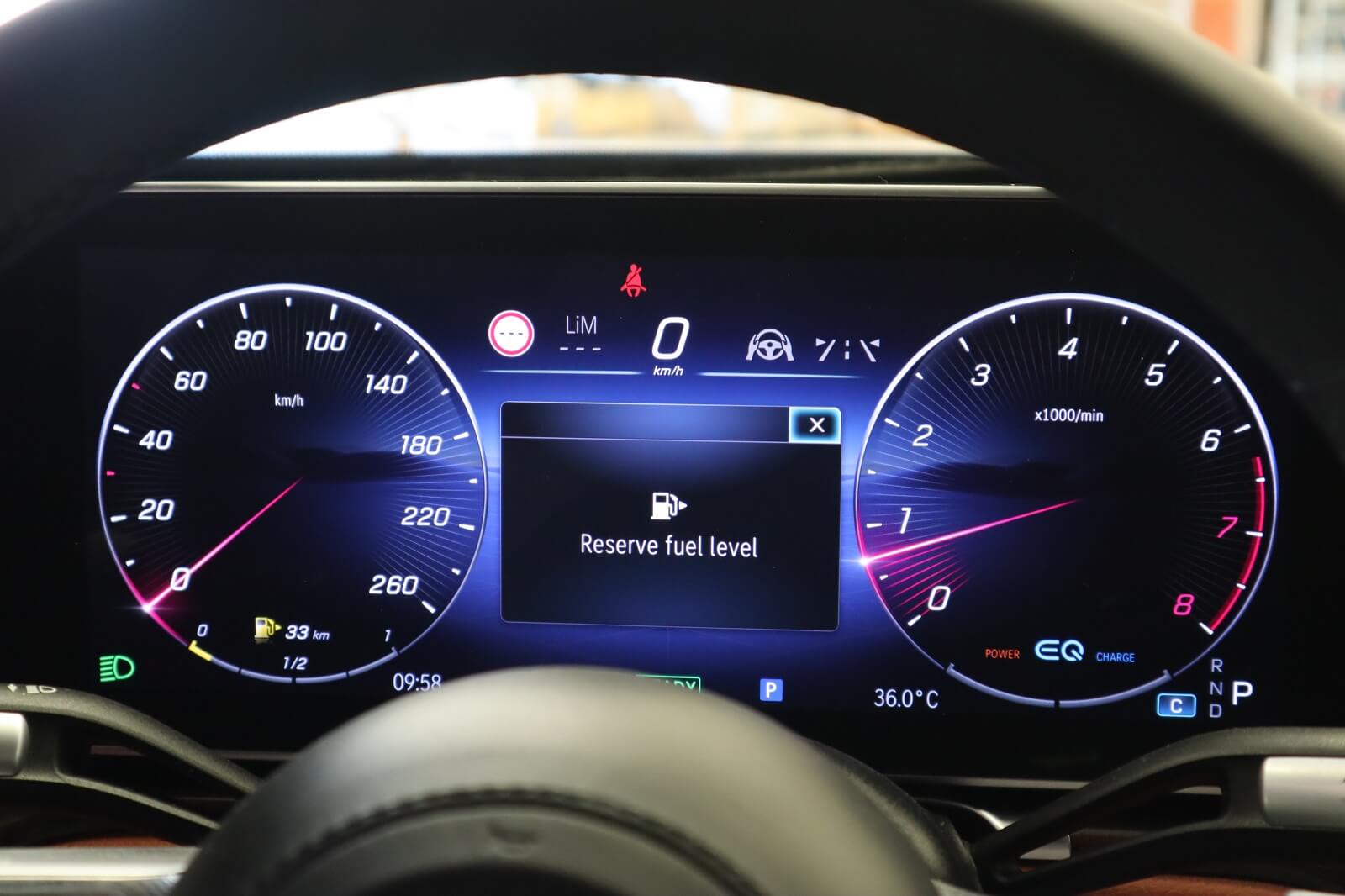 Mercedes-Benz Z Class S500 blindé - vue extérieure détaillée 1