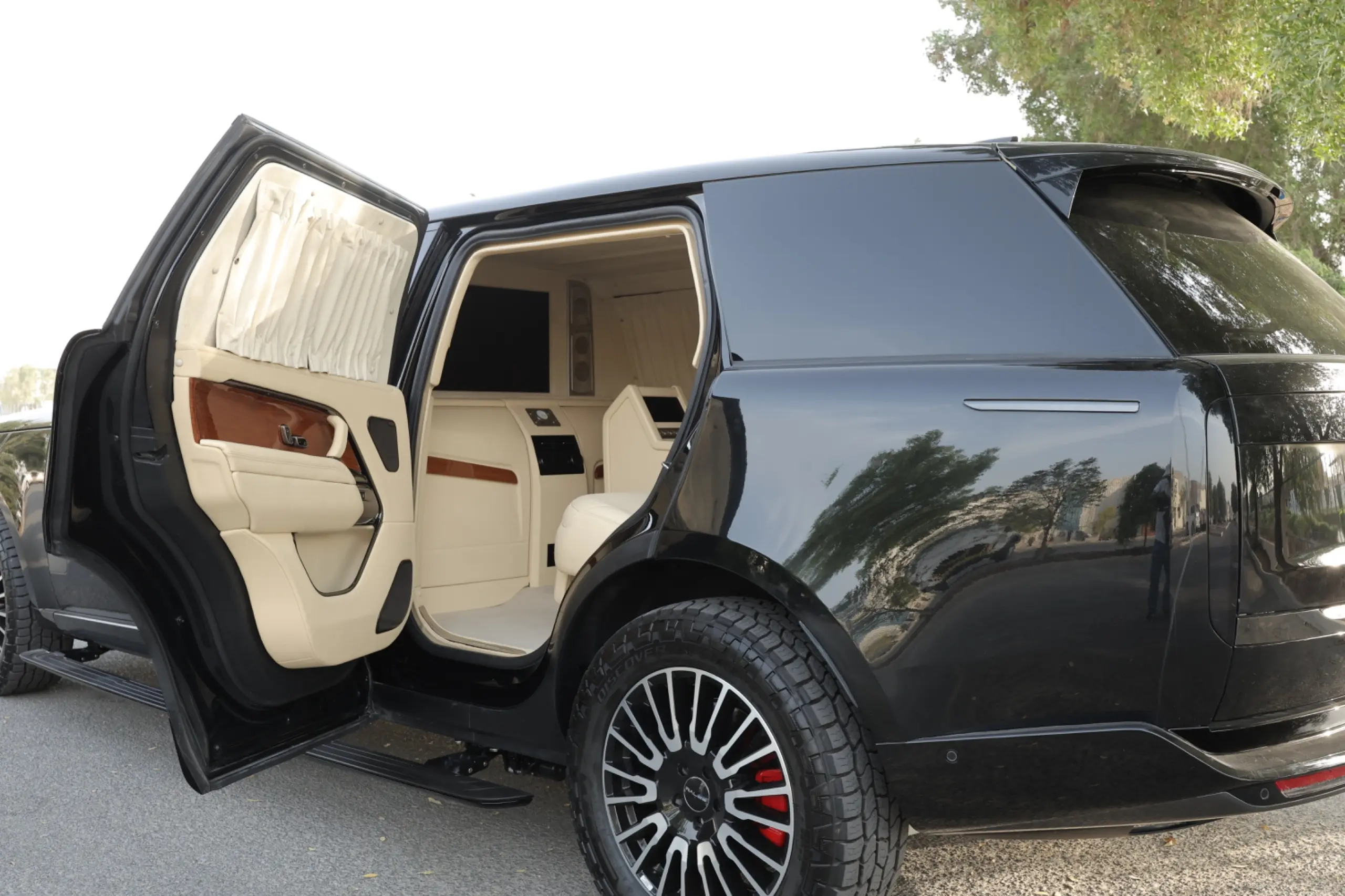Range Rover BR6 P530 Extended Back Door Open