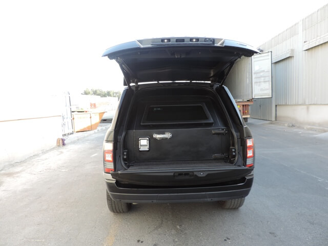 Range Rover Vogue armored luxury SUV trunk armoring detail
