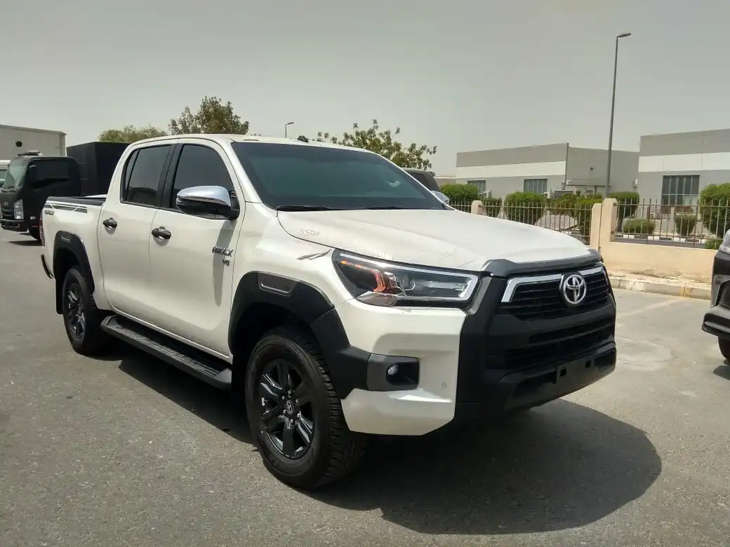 Toyota Hilux Adventure SR5 BR6 armored pickup front right exterior view