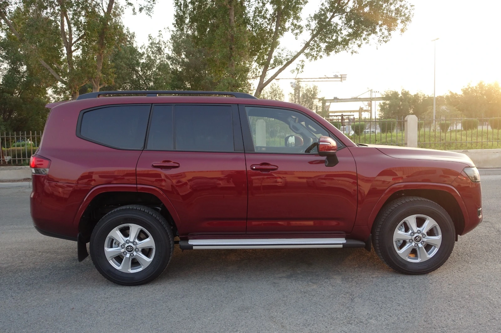 TOYOTA-Land-Cruiser-300-Red-right-side-view-full