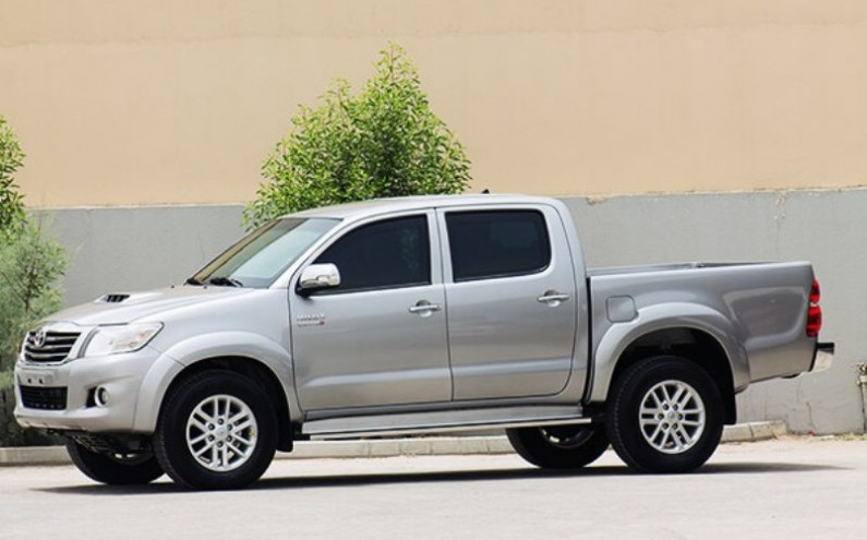 Toyota Hilux Vigo blindé - vue extérieure détaillée 9