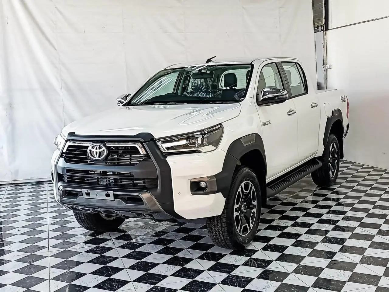 Toyota RHD Hilux 2.8L DC armored pickup front exterior view