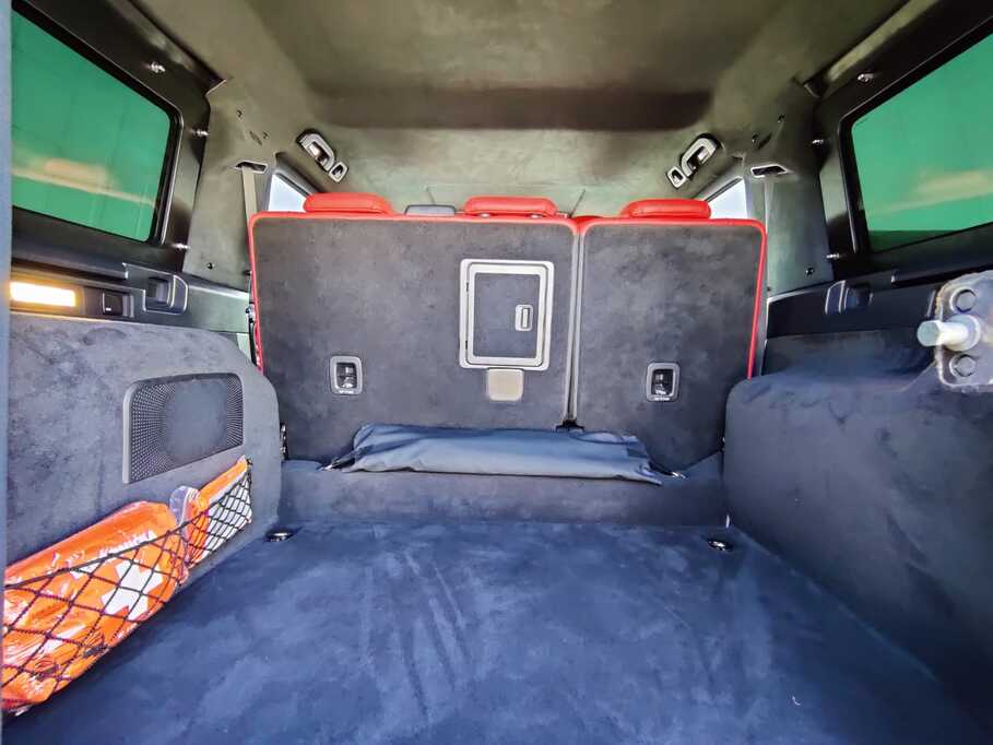 Mercedes-Benz G500 exterior detail showing grey finish and premium bodywork